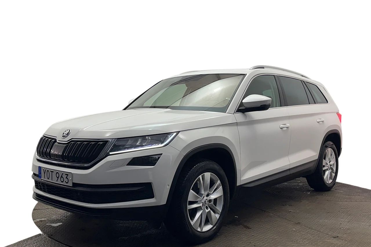 Skoda Kodiaq 2.0 TSI 4x4 Aut Business Drag Läder Stolminne 360° CANTON 180hk