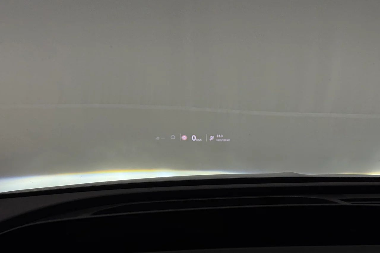 Skoda Enyaq Coupé RS Solid Advanced Drag CANTON HUD Pano Stolsminne 340hk – bild 21 av 37
