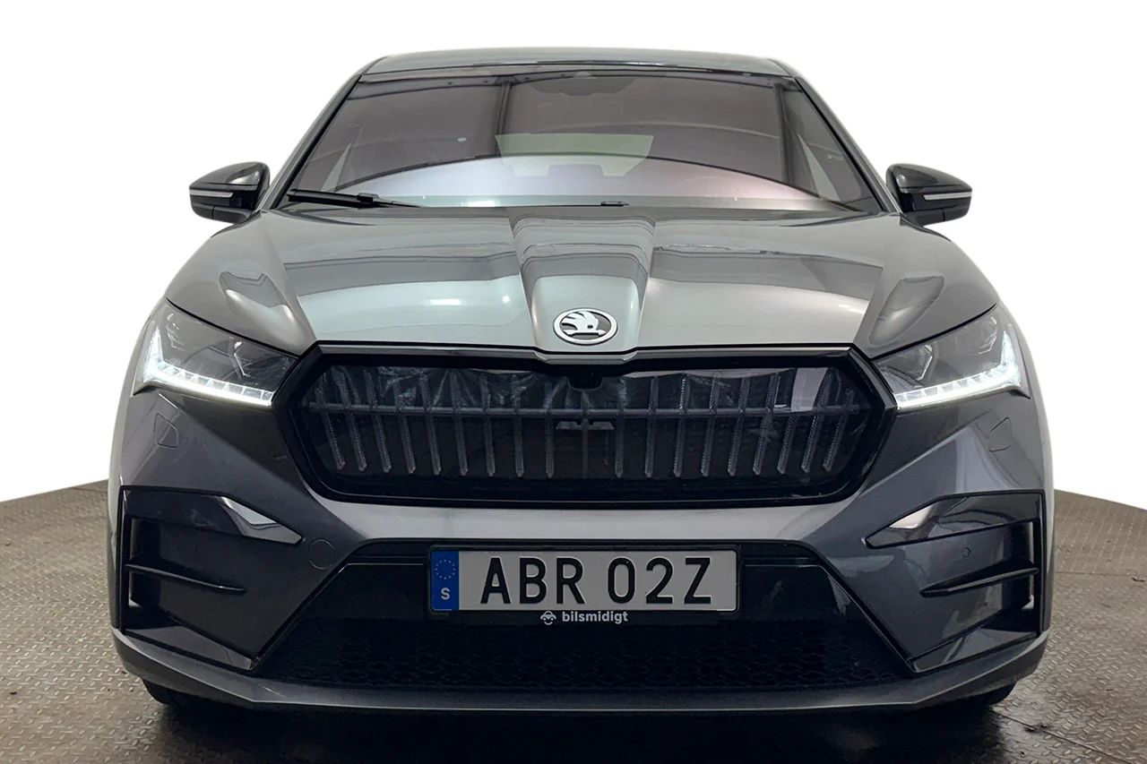 Skoda Enyaq Coupé RS Solid Advanced Drag CANTON HUD Pano Stolsminne 340hk – bild 2 av 37