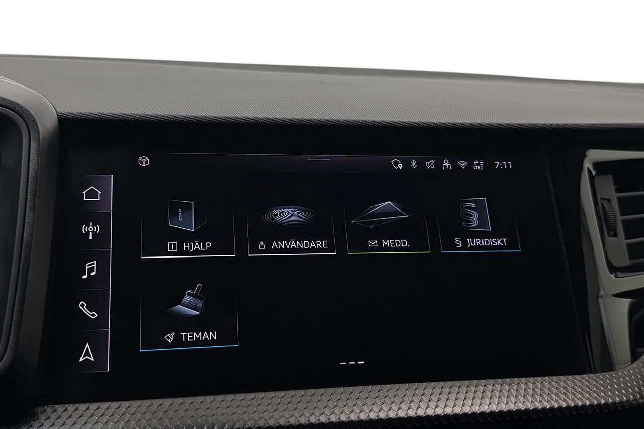 Audi A1 Sportback 30 TFSI Automat Proline Cockpit P-Sensorer MOMS 116hk – bild 21 av 29