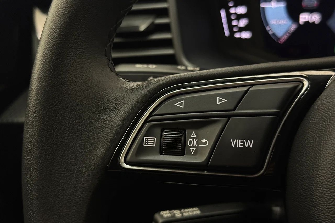 Audi A1 Sportback 30 TFSI Automat Proline Cockpit P-Sensorer MOMS 116hk – bild 17 av 29