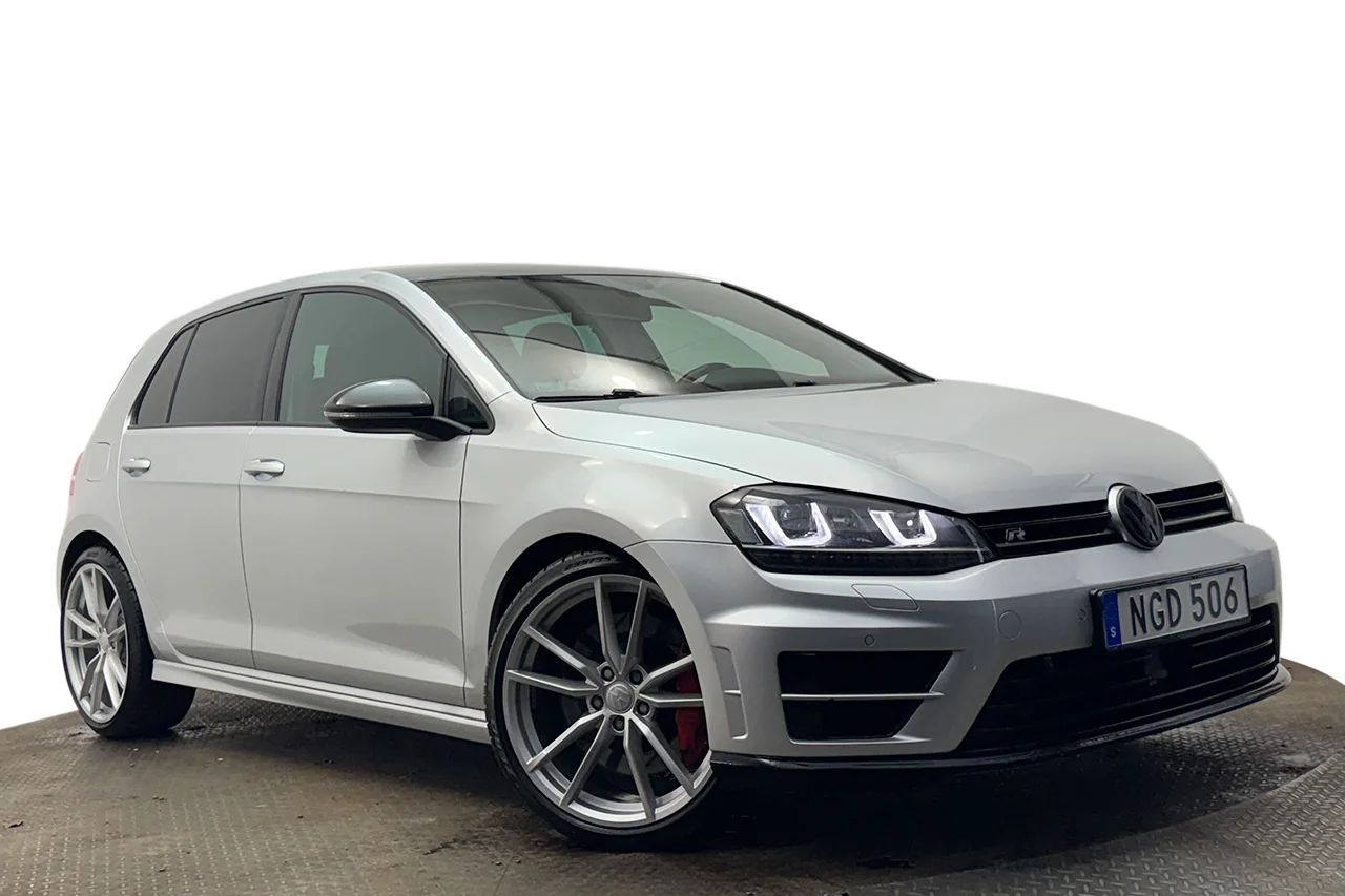 Volkswagen Golf 5-d R 2.0 TSI Aut 4M Kamera P-Sens DYNAUDIO Kamkedja 300hk – bild 3 av 33