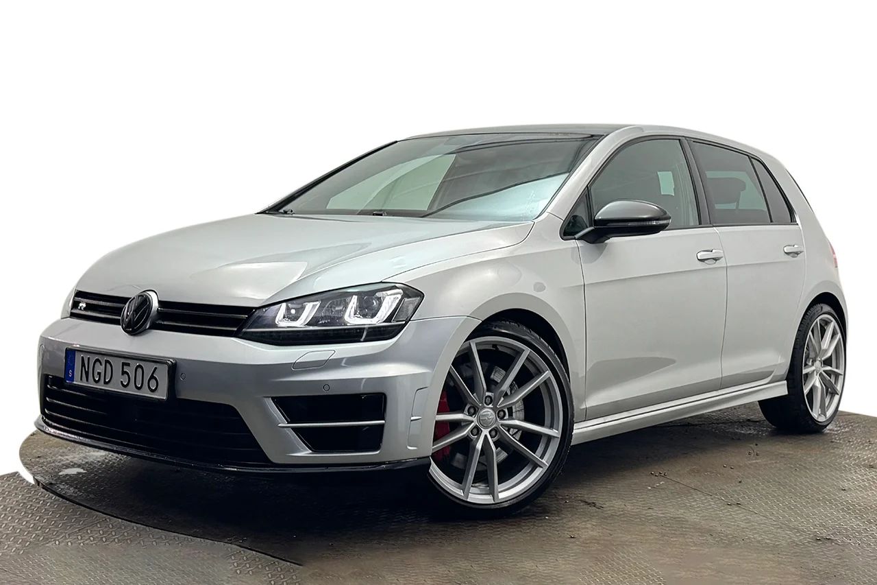 Volkswagen Golf 5-d R 2.0 TSI Aut 4M Kamera P-Sens DYNAUDIO Kamkedja 300hk