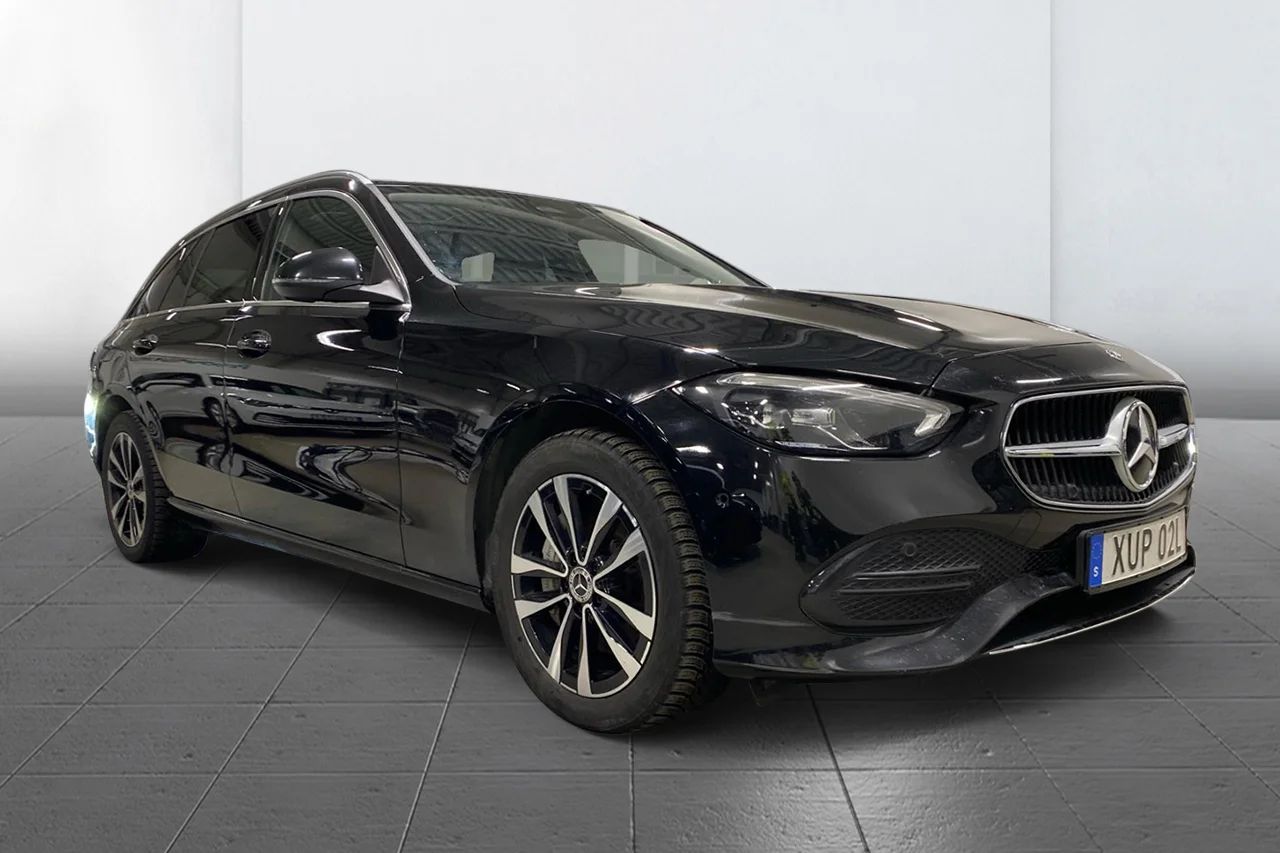 Mercedes-Benz C 300 T e Avantgarde Drag Navi Kamera Burmester 313hk – bild 3 av 9