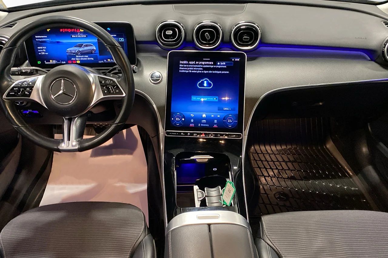 Mercedes-Benz C 300 T e Avantgarde Drag Navi Kamera Burmester 313hk – bild 8 av 9