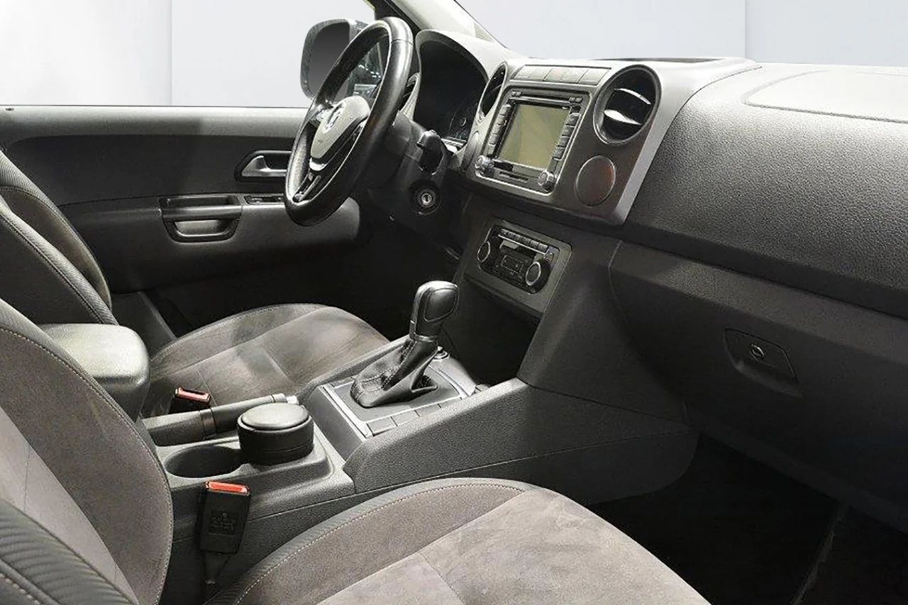 Volkswagen Amarok DoubleCab 2.8t 2.0 BiTDI 4M Highline Navi Kamera Värmare MOMS – bild 10 av 20