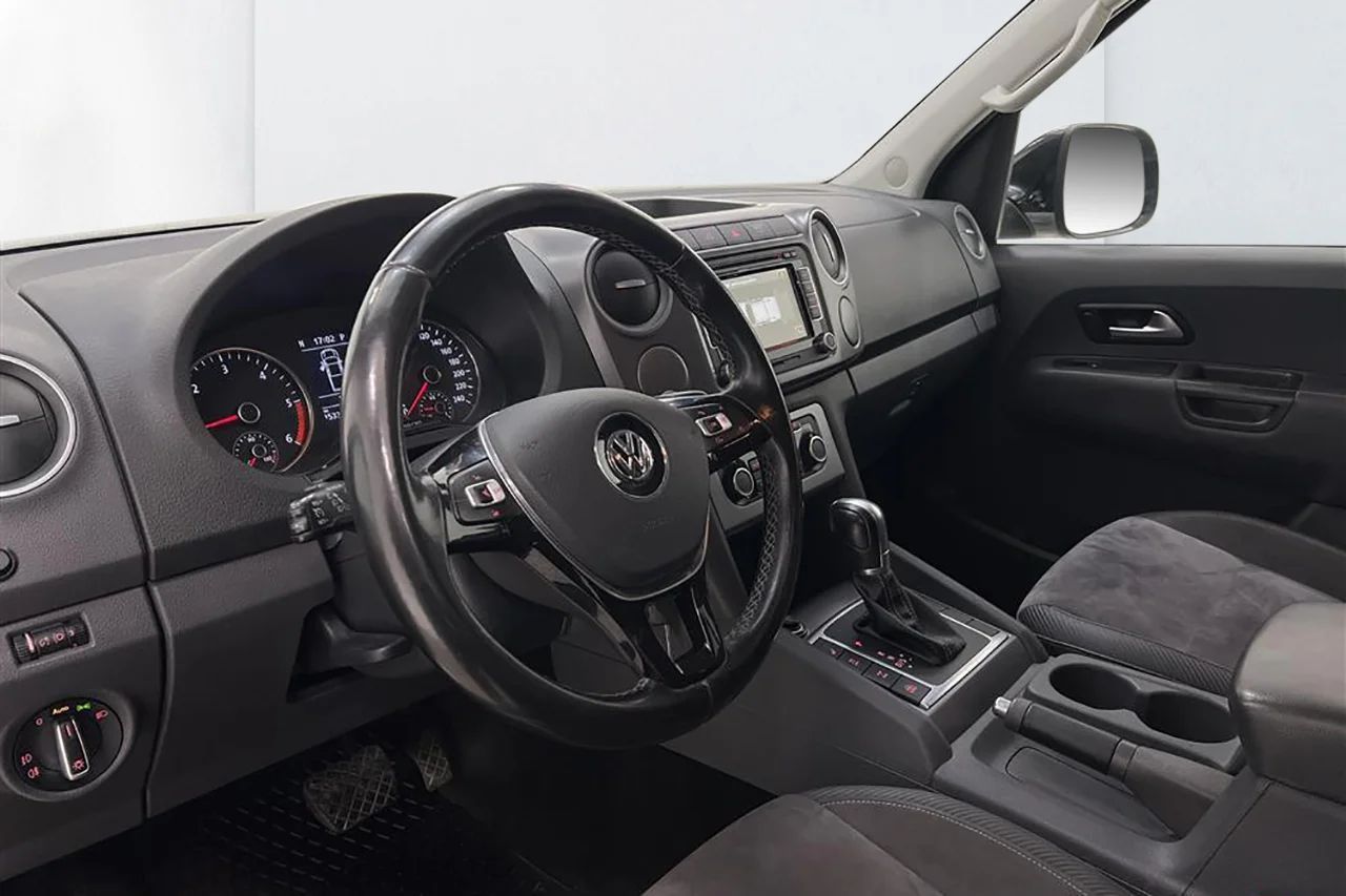 Volkswagen Amarok DoubleCab 2.8t 2.0 BiTDI 4M Highline Navi Kamera Värmare MOMS – bild 9 av 20