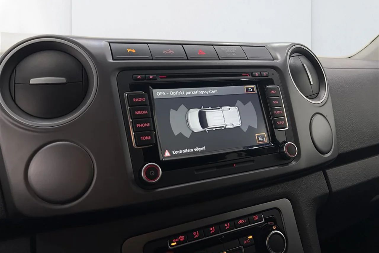 Volkswagen Amarok DoubleCab 2.8t 2.0 BiTDI 4M Highline Navi Kamera Värmare MOMS – bild 15 av 20