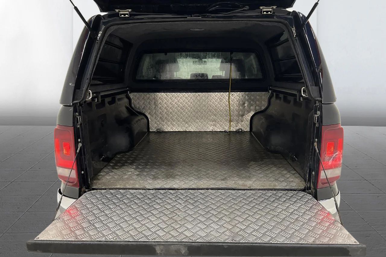 Volkswagen Amarok DoubleCab 2.8t 2.0 BiTDI 4M Highline Navi Kamera Värmare MOMS – bild 19 av 20