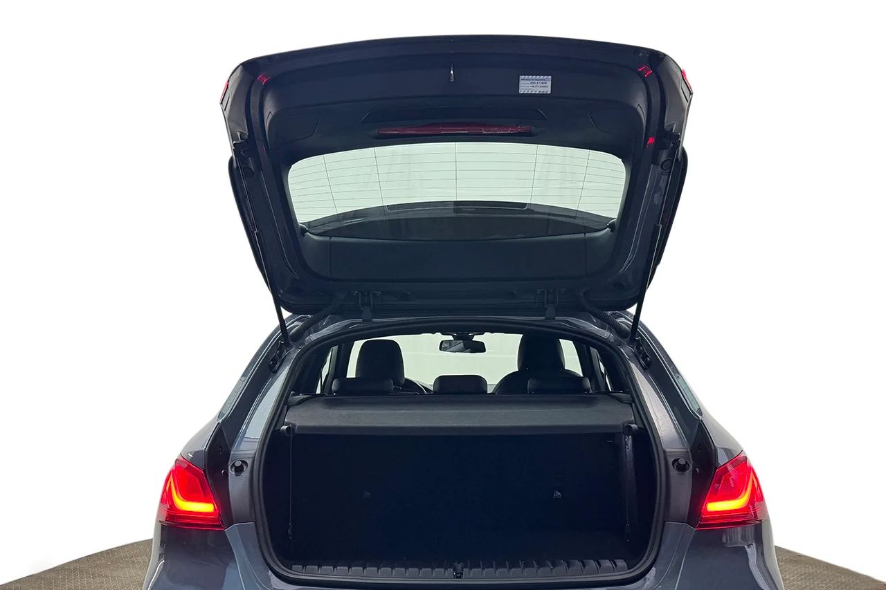 BMW 118i Aut M Sport Ljuspkt Delläder P-Sens 140hk – bild 6 av 29
