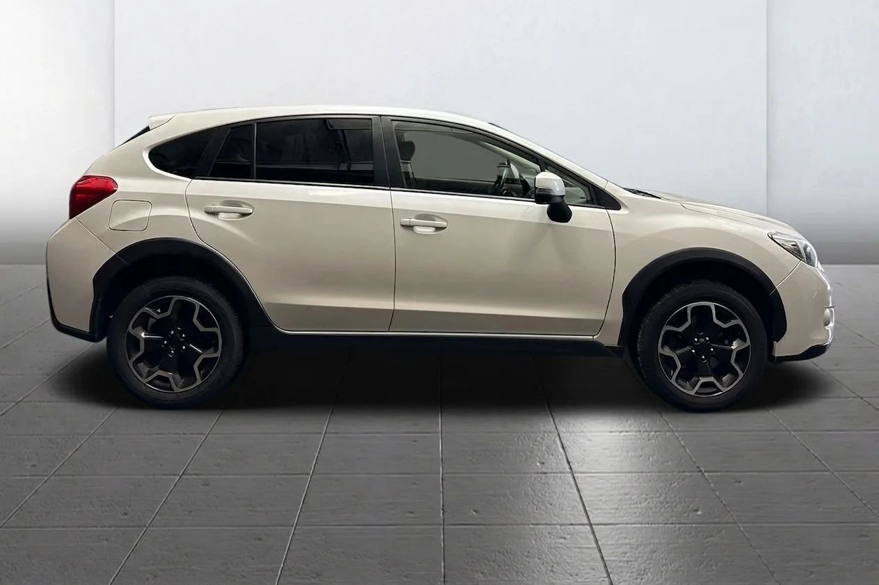 Subaru XV 2.0 4WD Aut Kamera Kamkedja 150hk – bild 5 av 20