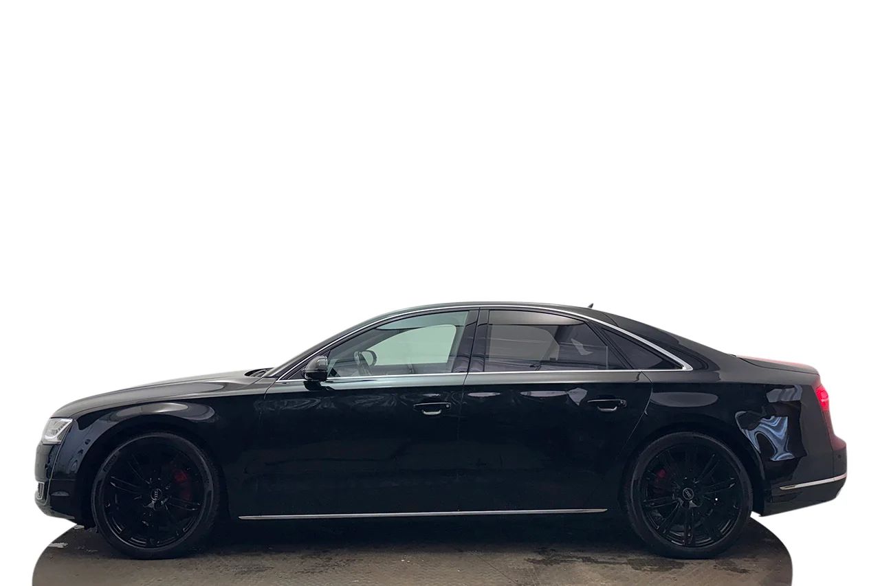 Audi A8 3.0 TDI V6 Quattro Dragkrok Luftfjädring Läder Navigation Backkamera BOSE Värmare Kamkedja 262hk – bild 9 av 40