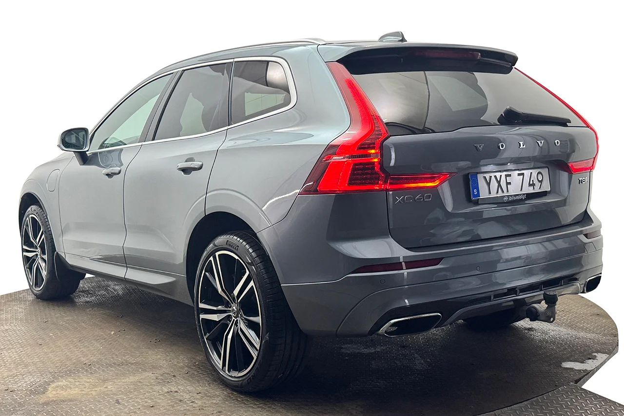 Volvo XC60 T8 TwEn AWD R Design Drag Pano Navi BLIS Värmare 408hk – bild 7 av 30