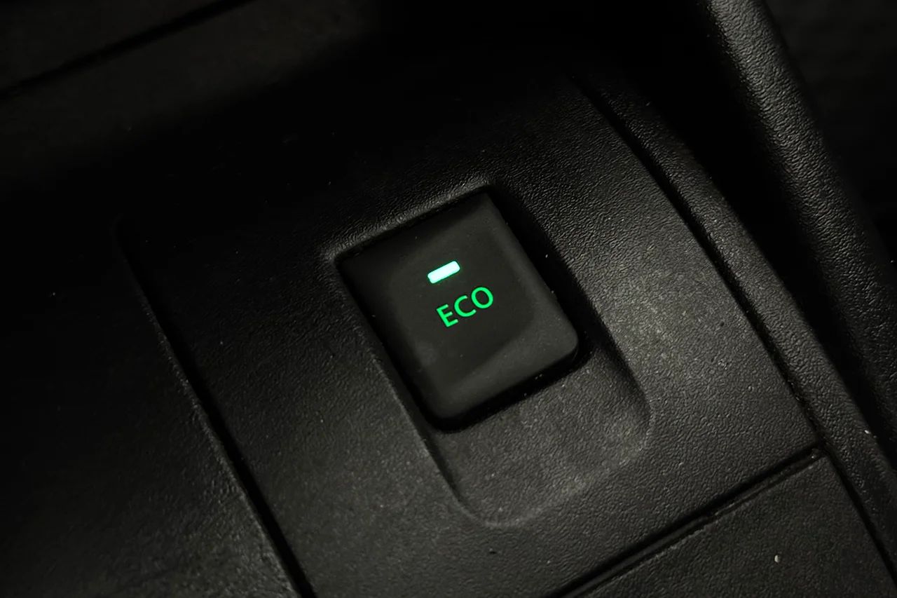Renault Kangoo Maxi Z.E. Express Maxi 33 kWh Drag Inredd Värmare Kamera 60hk – bild 25 av 27