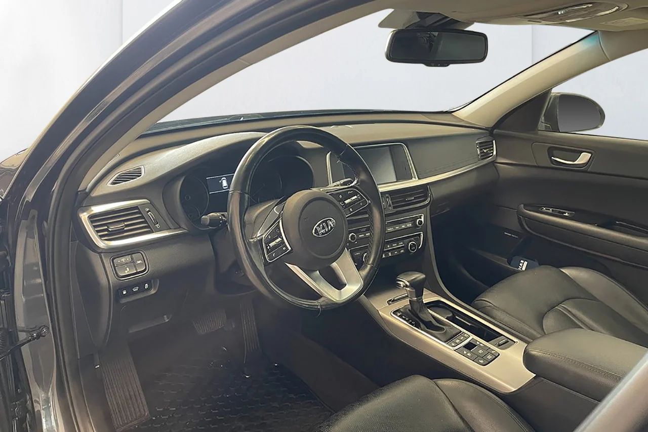 Kia Optima SW Plug-in Advance Plus 2 Drag Pano Skinn H/K 205hk – bild 9 av 22