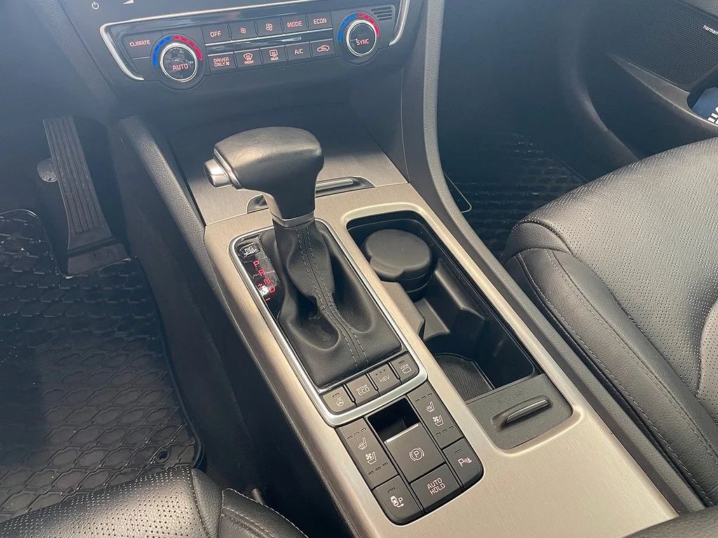 Kia Optima SW Plug-in Advance Plus 2 Drag Pano Skinn H/K 205hk – bild 17 av 22