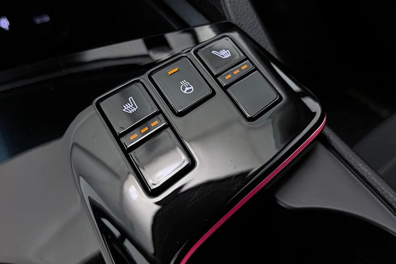 Kia Sportage Plug-In AWD Advance 360° Cockpit Rattvärme MOMS 265hk – bild 32 av 37