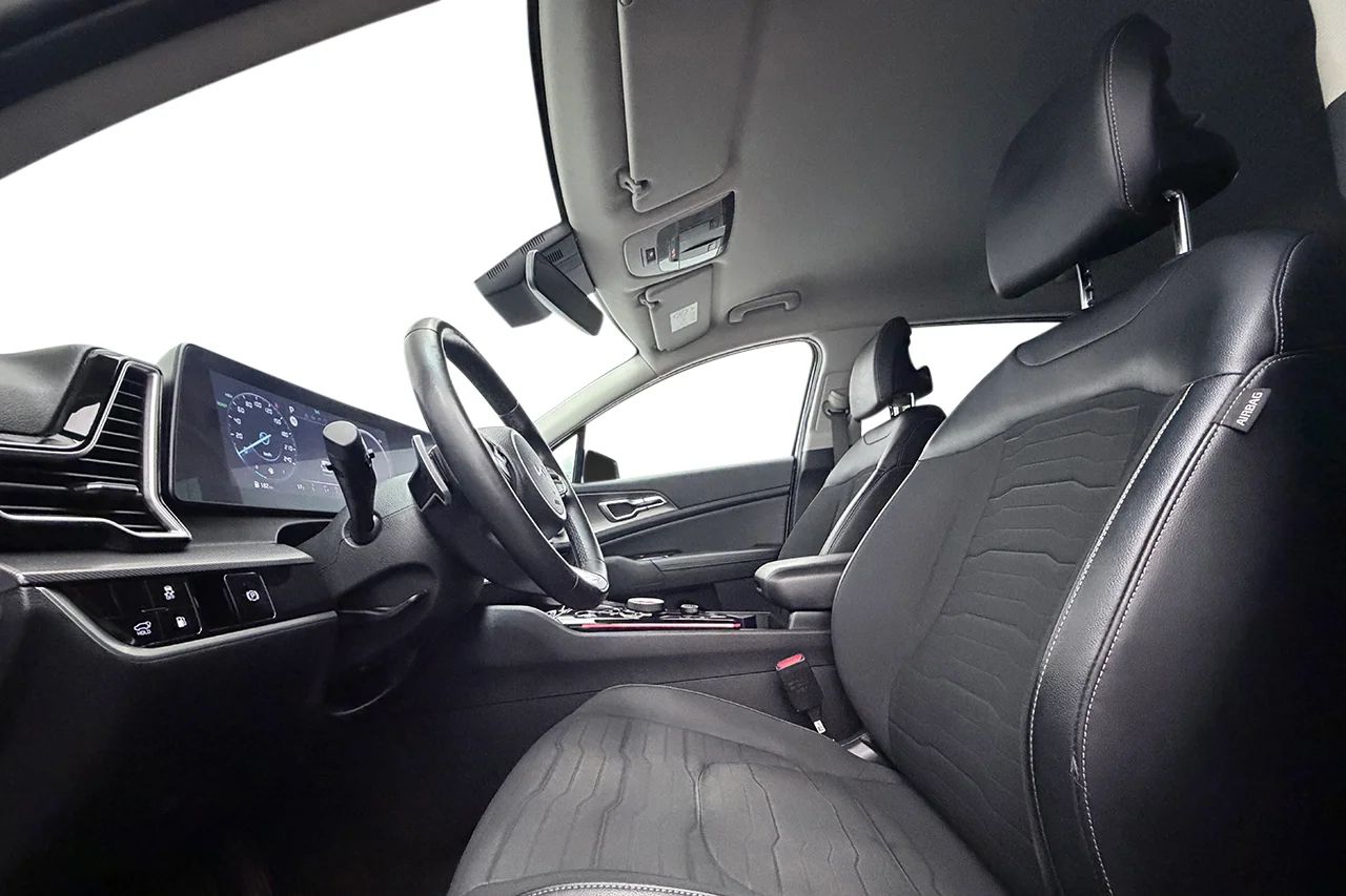 Kia Sportage Plug-In AWD Advance 360° Cockpit Rattvärme MOMS 265hk – bild 14 av 37
