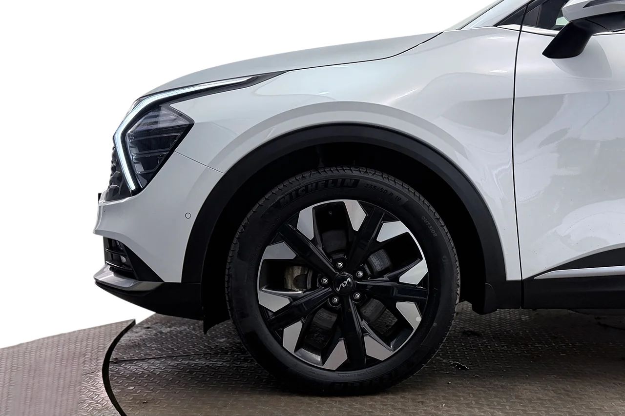 Kia Sportage Plug-In AWD Advance 360° Cockpit Rattvärme MOMS 265hk – bild 10 av 37
