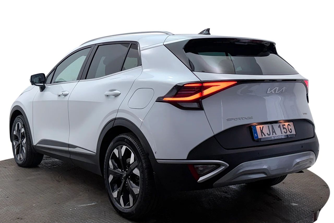 Kia Sportage Plug-In AWD Advance 360° Cockpit Rattvärme MOMS 265hk – bild 8 av 37