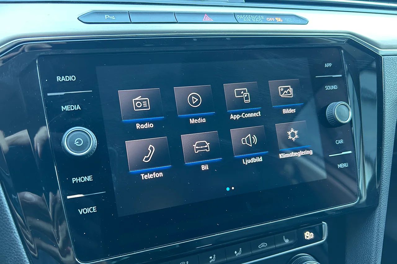 Volkswagen Passat Alltrack 2.0 TDI 4M Executive Drag Cockpit Kamera Värmare Läder MOMS – bild 17 av 26