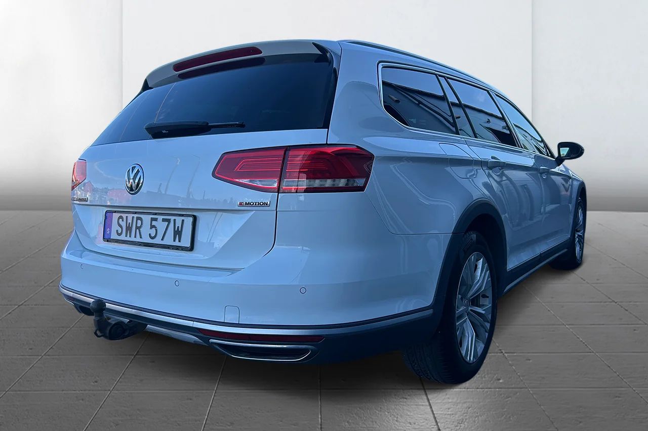 Volkswagen Passat Alltrack 2.0 TDI 4M Executive Drag Cockpit Kamera Värmare Läder MOMS – bild 5 av 26