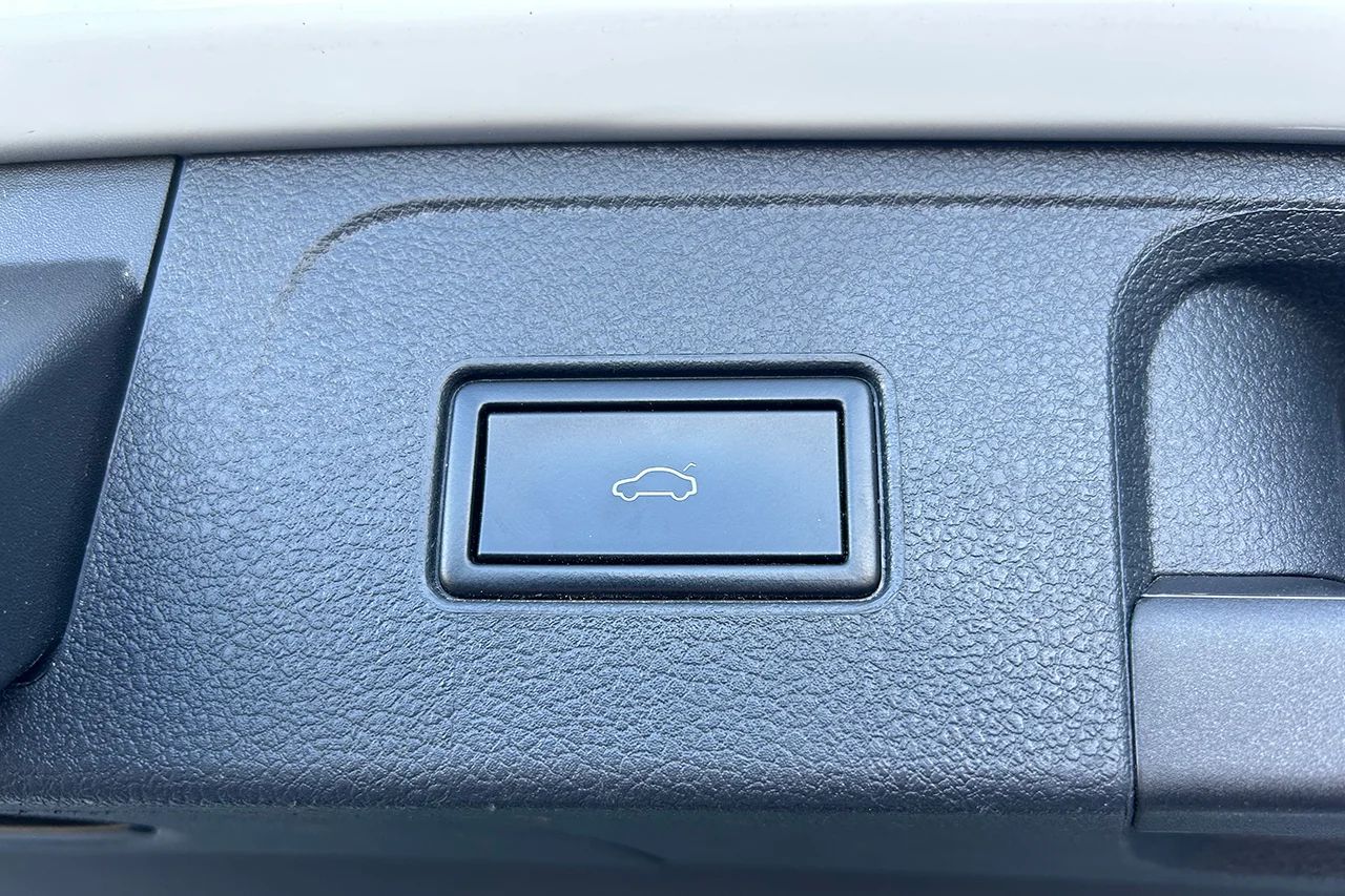 Volkswagen Passat Alltrack 2.0 TDI 4M Executive Drag Cockpit Kamera Värmare Läder MOMS – bild 24 av 26