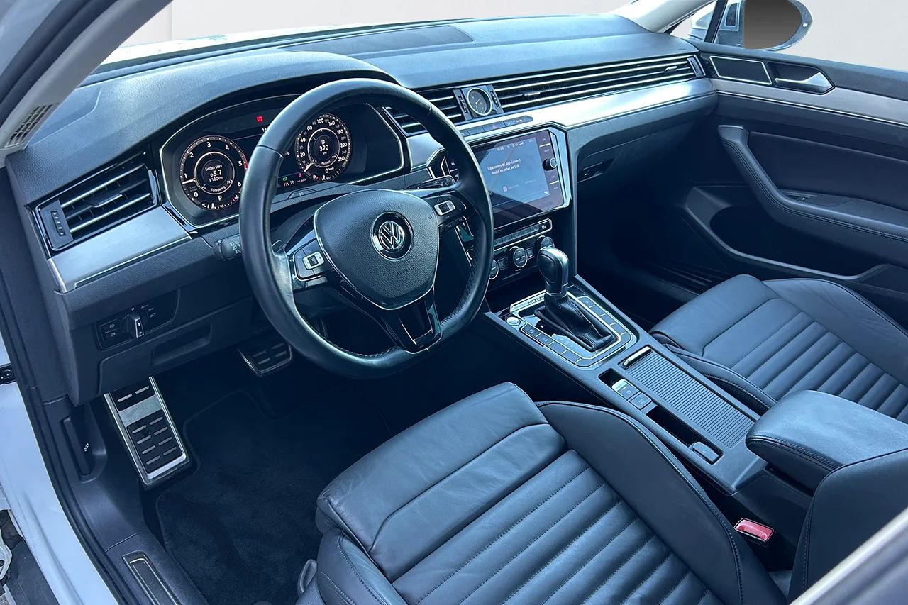 Volkswagen Passat Alltrack 2.0 TDI 4M Executive Drag Cockpit Kamera Värmare Läder MOMS – bild 10 av 26