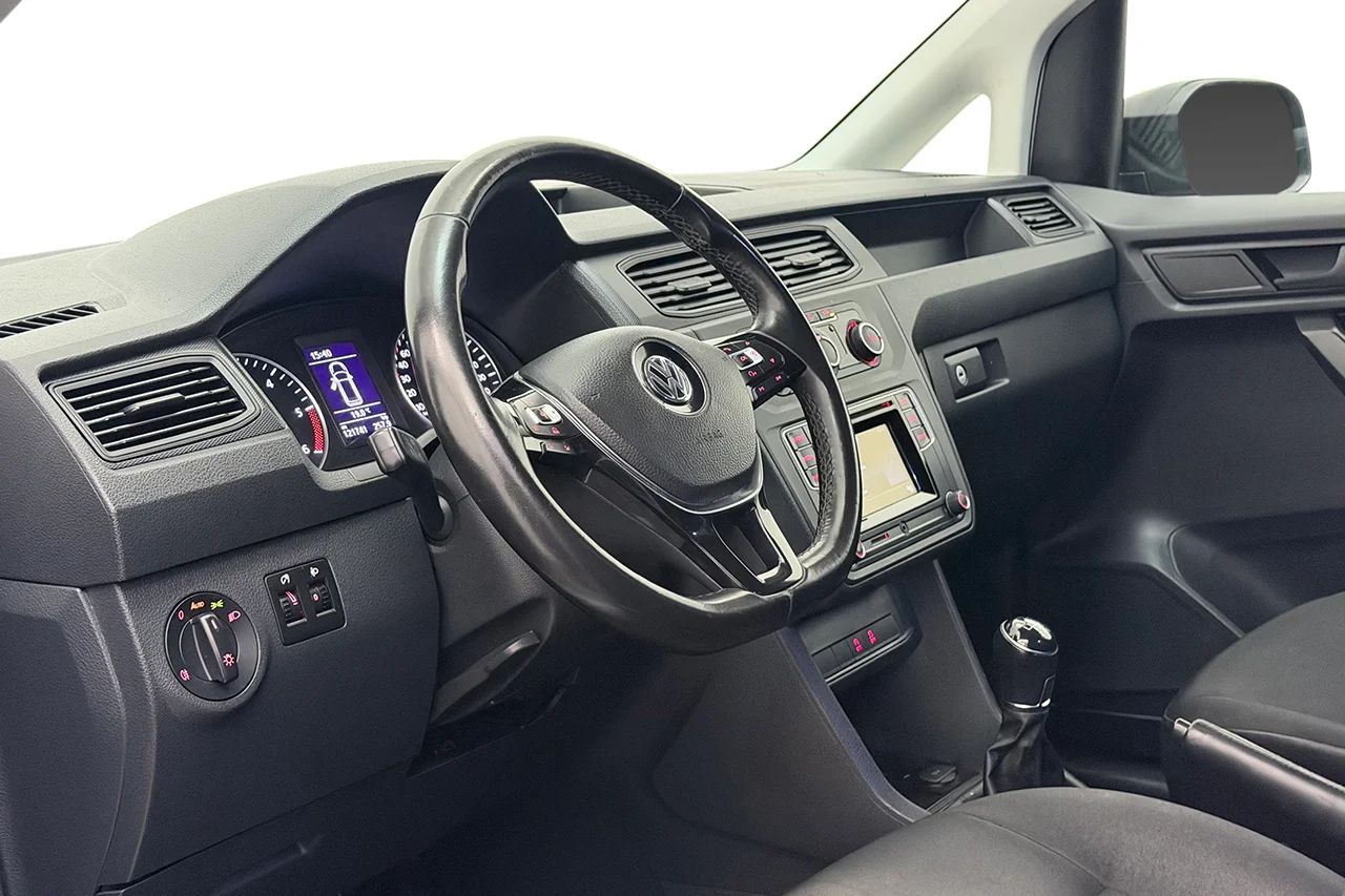 Volkswagen Caddy 2.0 TDI 4Motion Drag Värmare MOMS 122hk – bild 14 av 26