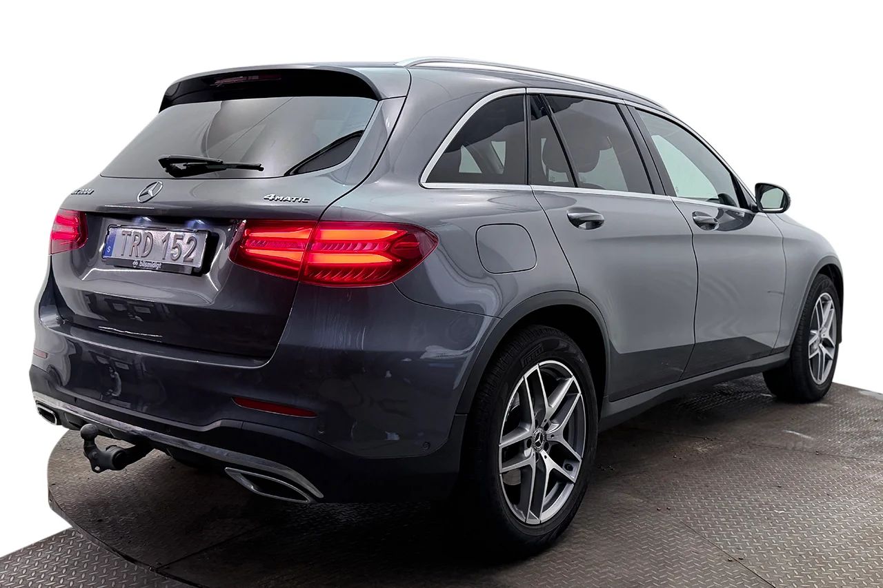 Mercedes-Benz GLC 220 d 4M AMG Line Drag Pano Läder Navi 170hk – bild 5 av 36
