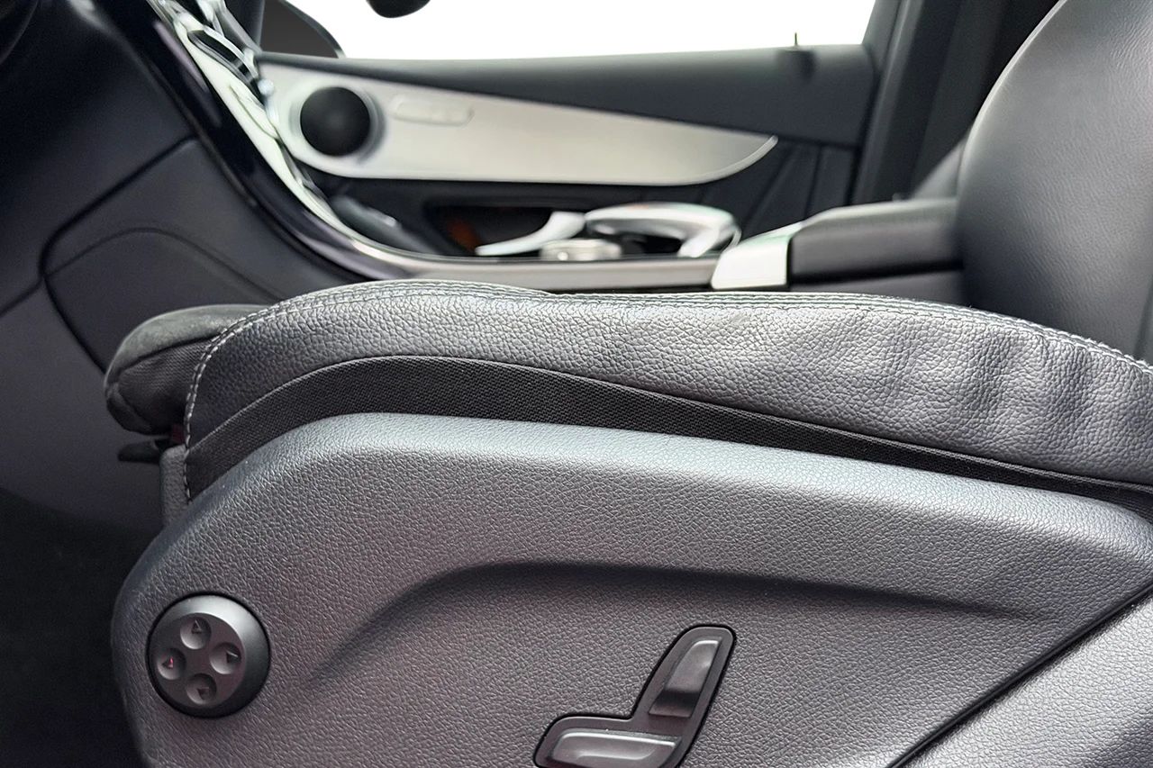 Mercedes-Benz GLC 220 d 4M AMG Line Drag Pano Läder Navi 170hk – bild 13 av 36