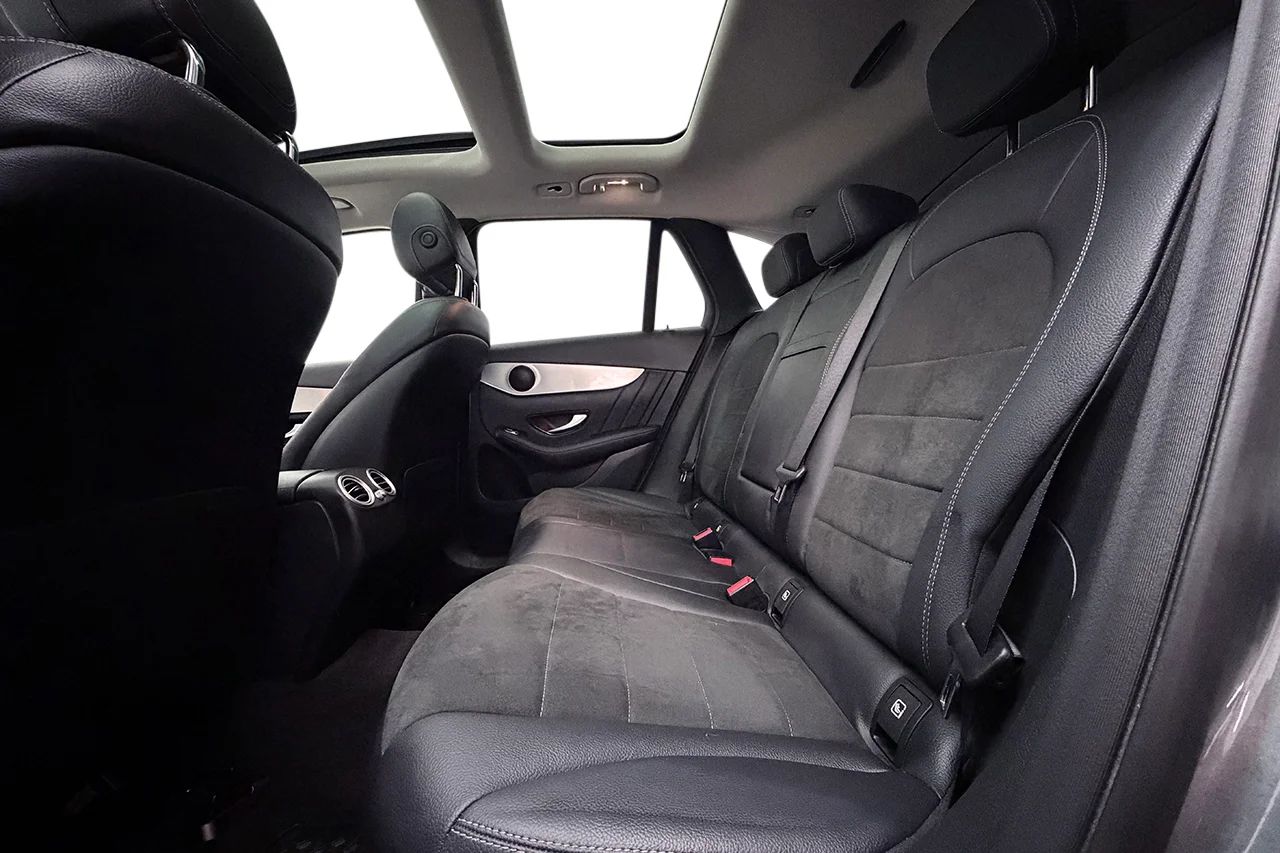 Mercedes-Benz GLC 220 d 4M AMG Line Drag Pano Läder Navi 170hk – bild 14 av 36