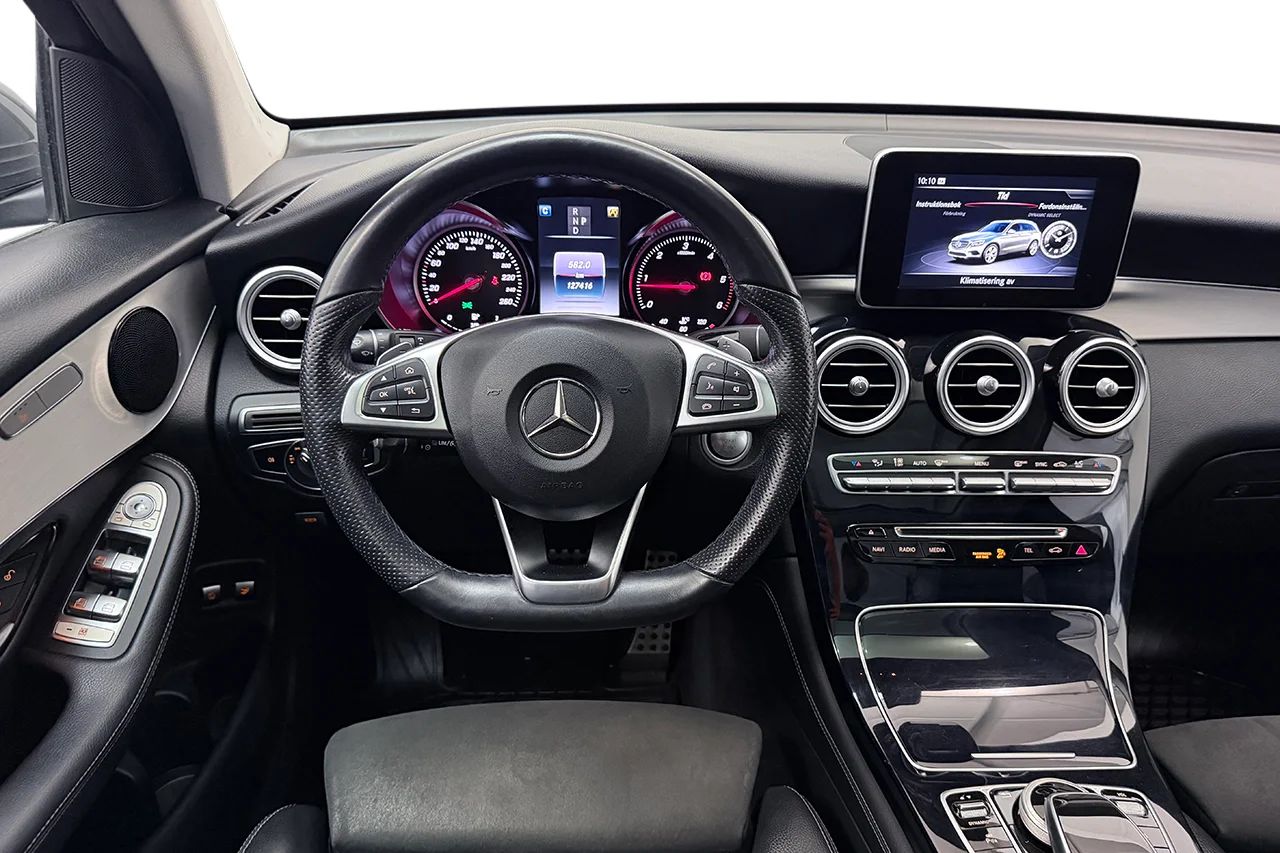 Mercedes-Benz GLC 220 d 4M AMG Line Drag Pano Läder Navi 170hk – bild 17 av 36