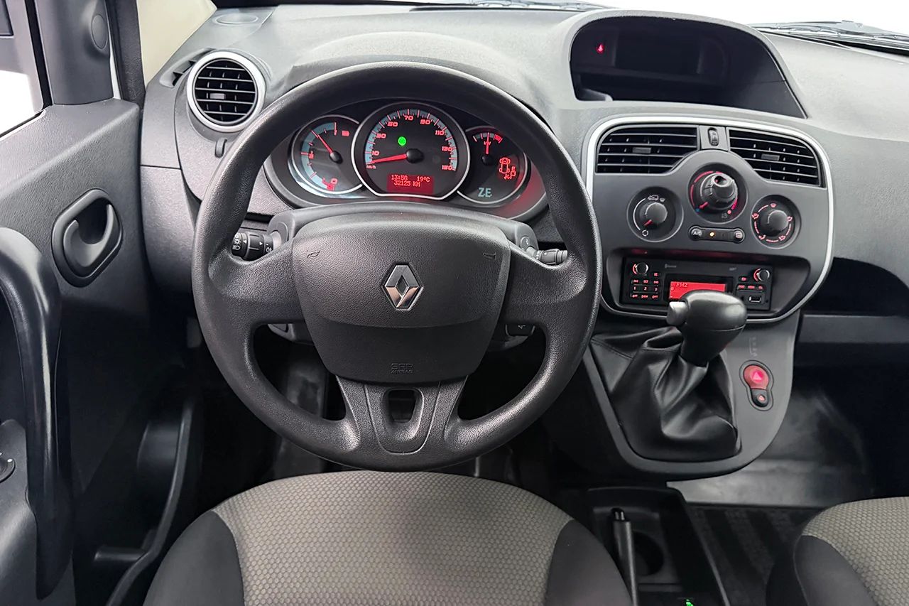 Renault Kangoo Maxi Z.E. Passenger 22 kWh Köpt Batteri 5-sits Värmare P-Sens MOMS – bild 18 av 22
