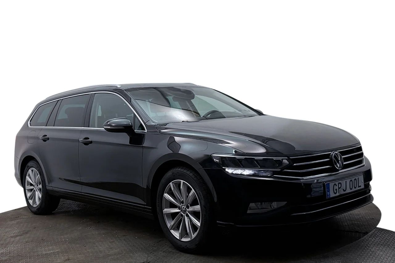 Volkswagen Passat SC 1.5 TSI Executive Business Drag Kamera Värmare MOMS 150hk – bild 3 av 36