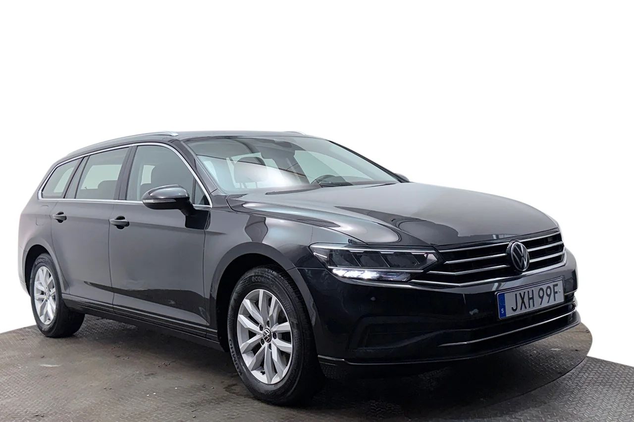 Volkswagen Passat SC 1.5 TSI Aut Drag Kamera Värmare Stolminne Keyless MOMS – bild 3 av 37