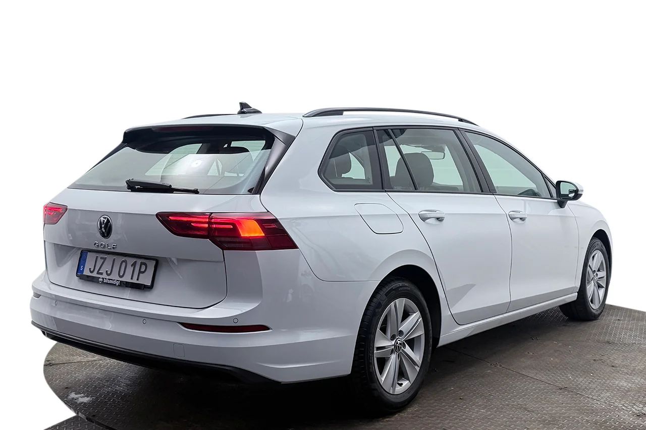 Volkswagen Golf SC 1.5 TSI Dubbelkommando Cockpit Filassistans P-Sensorer MOMS 150hk – bild 5 av 34