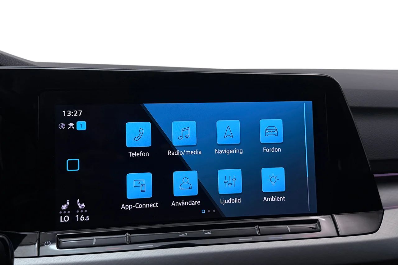 Volkswagen Golf SC 1.5 TSI Dubbelkommando Cockpit Filassistans P-Sensorer MOMS 150hk – bild 28 av 34
