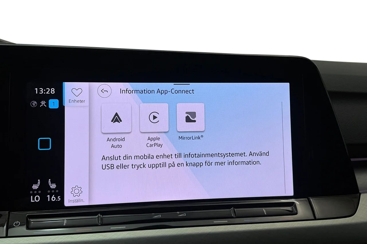 Volkswagen Golf SC 1.5 TSI Dubbelkommando Cockpit Filassistans P-Sensorer MOMS 150hk – bild 22 av 34