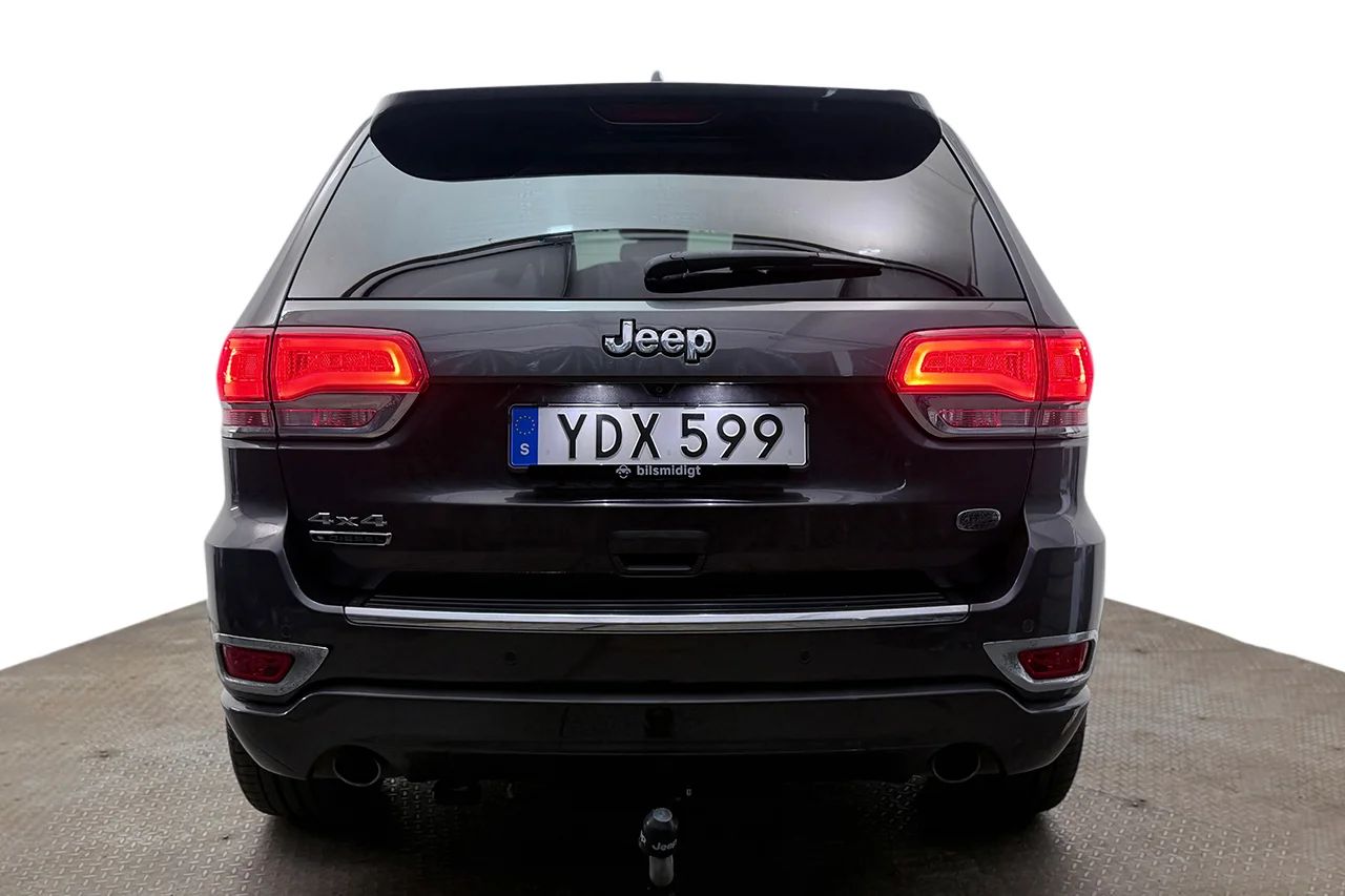 Jeep Grand Cherokee 3.0 V6 CRD 4WD Overland Drag Pano Navi Kamera Läder Stolminne 250hk – bild 6 av 40
