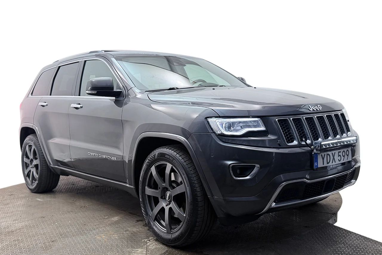 Jeep Grand Cherokee 3.0 V6 CRD 4WD Overland Drag Pano Navi Kamera Läder Stolminne 250hk – bild 3 av 40