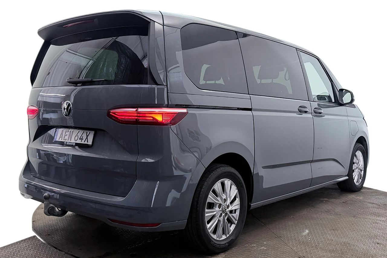 Volkswagen Multivan eHybrid 1.4 TSI Plus Drag Navi Kamera Cockpit MOMS 218hk – bild 6 av 33