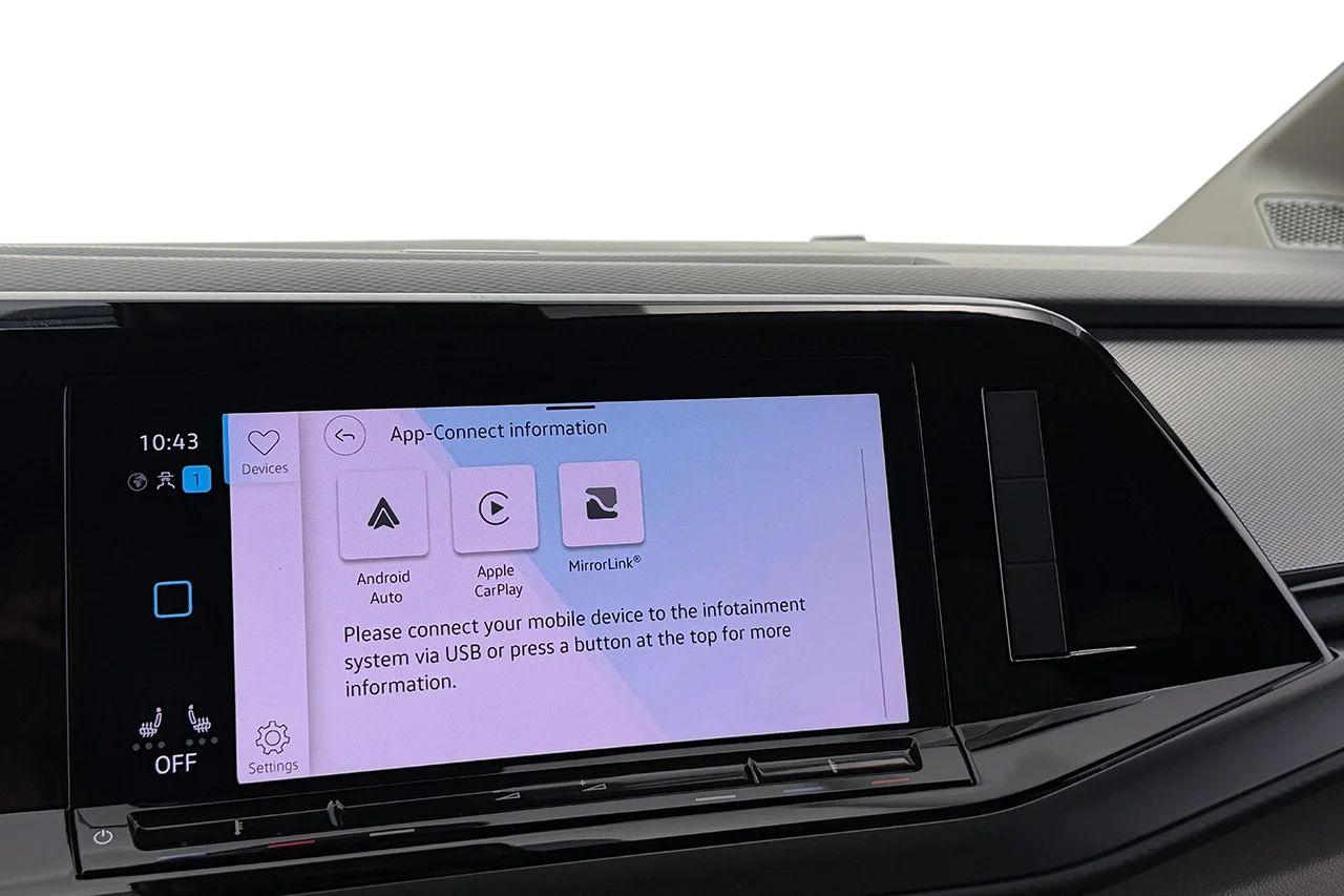 Volkswagen Multivan eHybrid 1.4 TSI Plus Drag Navi Kamera Cockpit MOMS 218hk – bild 19 av 33