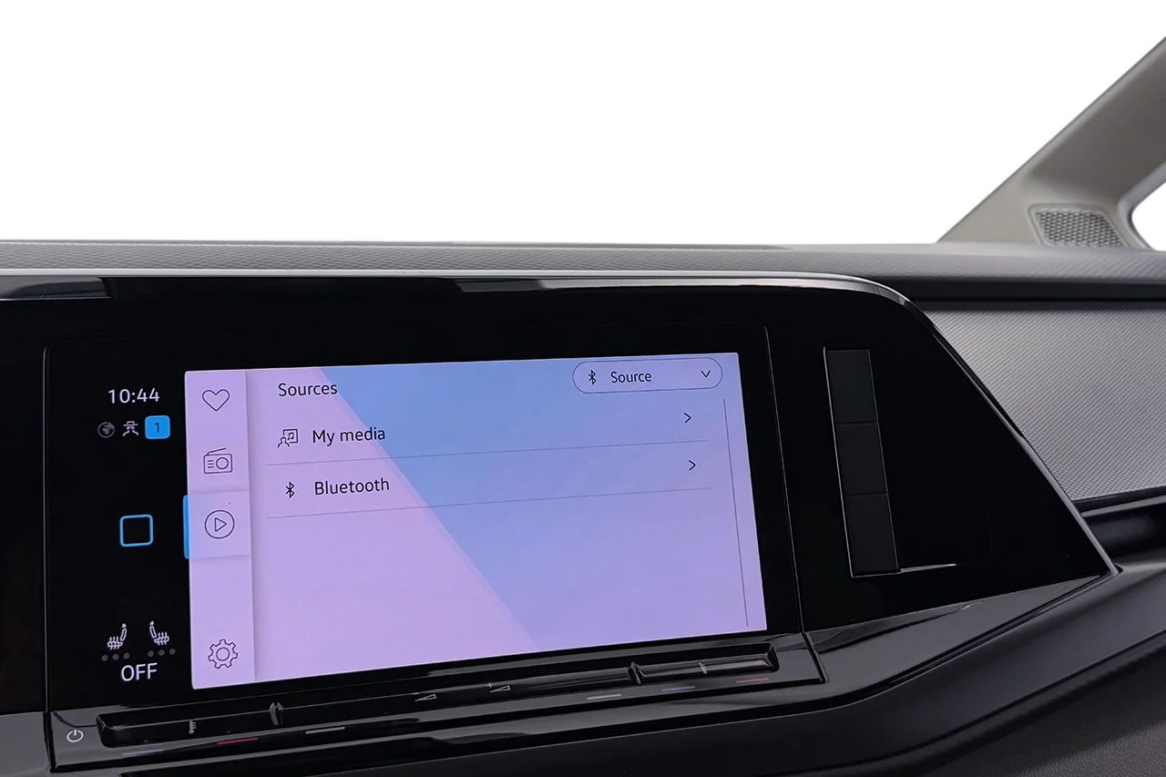 Volkswagen Multivan eHybrid 1.4 TSI Plus Drag Navi Kamera Cockpit MOMS 218hk – bild 20 av 33