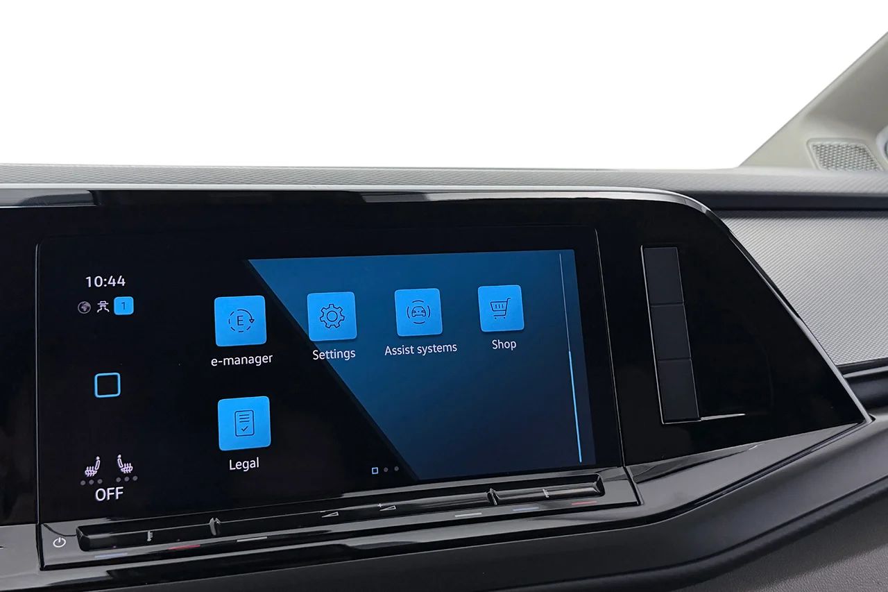 Volkswagen Multivan eHybrid 1.4 TSI Plus Drag Navi Kamera Cockpit MOMS 218hk – bild 25 av 33