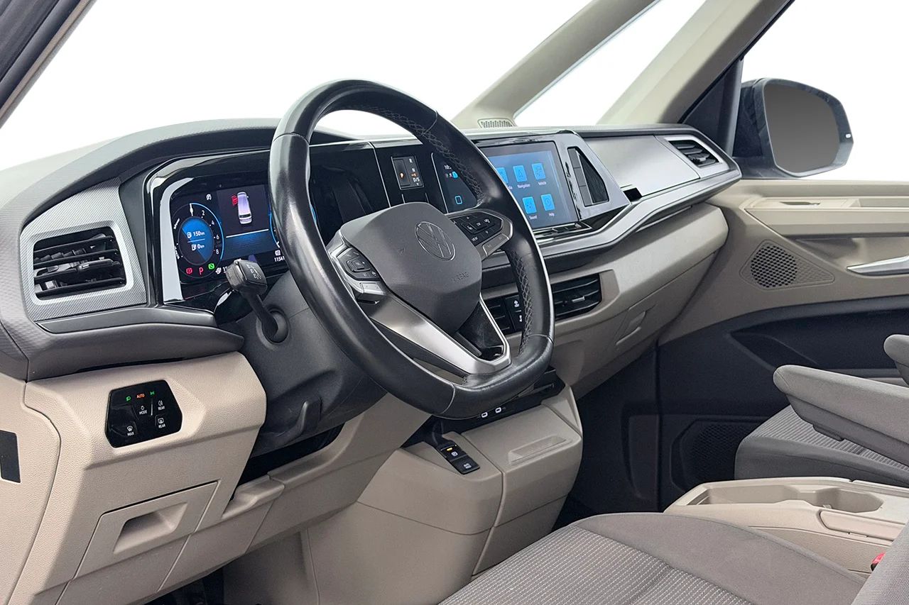 Volkswagen Multivan eHybrid 1.4 TSI Plus Drag Navi Kamera Cockpit MOMS 218hk – bild 11 av 33