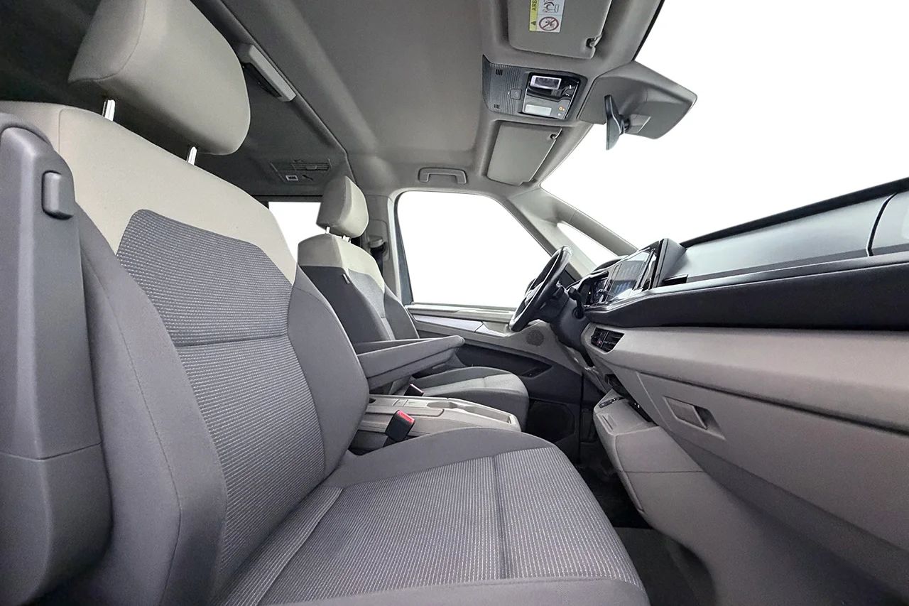 Volkswagen Multivan eHybrid 1.4 TSI Plus Drag Navi Kamera Cockpit MOMS 218hk – bild 12 av 33