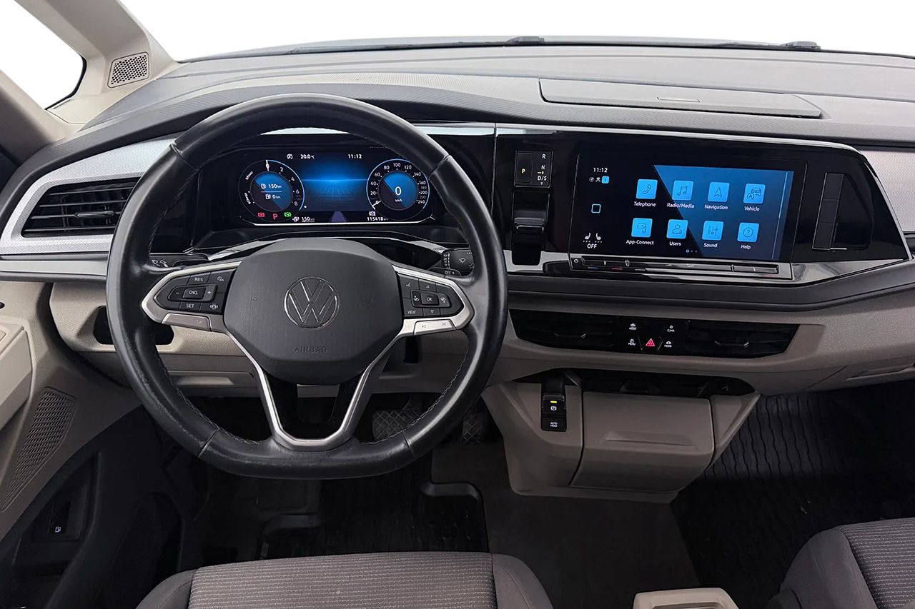 Volkswagen Multivan eHybrid 1.4 TSI Plus Drag Navi Kamera Cockpit MOMS 218hk – bild 13 av 33