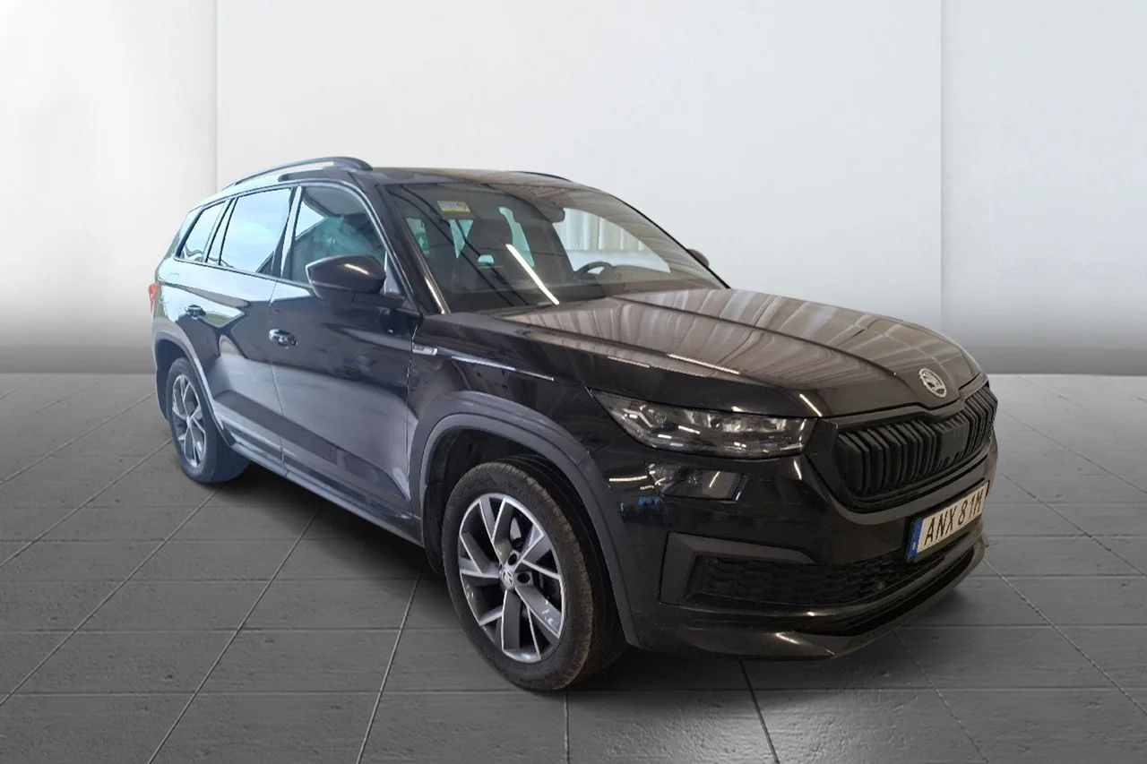 Skoda Kodiaq 2.0 TDI 4x4 Sportline Drag Värmare CANTON Stolminne MOMS 200hk – bild 3 av 10