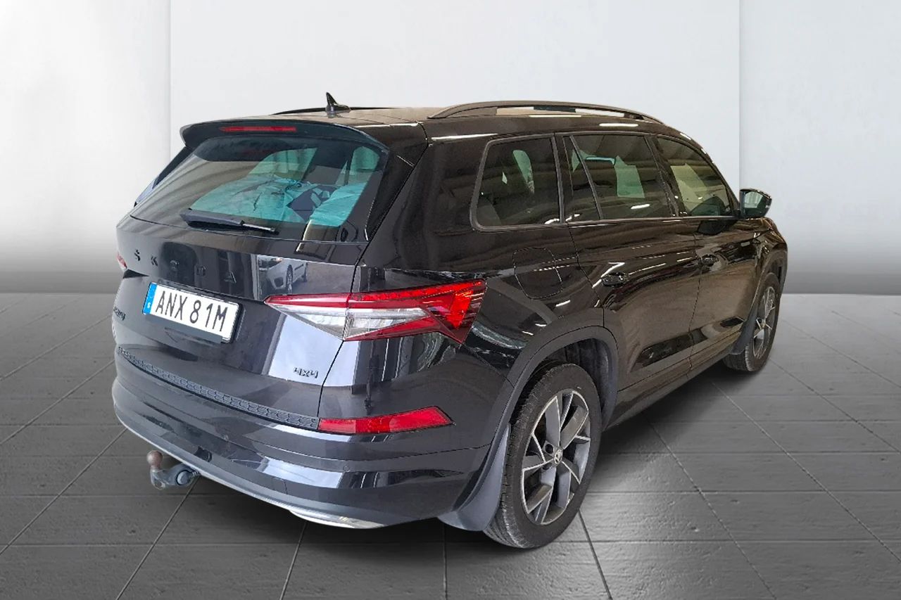Skoda Kodiaq 2.0 TDI 4x4 Sportline Drag Värmare CANTON Stolminne MOMS 200hk – bild 5 av 10